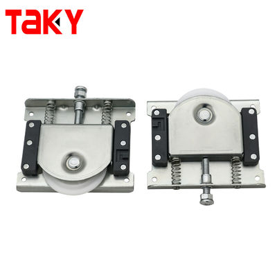 Soft Lose Plastic Roller Fittings for Modern Design Wardrobe Sliding Door in Hotel