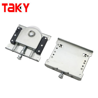 Soft Lose Plastic Roller Fittings for Modern Design Wardrobe Sliding Door in Hotel